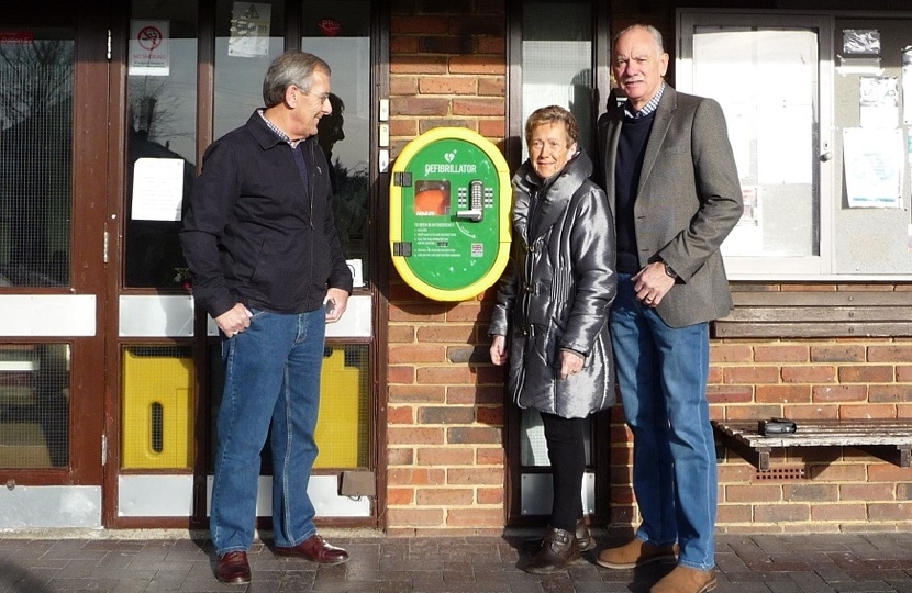 Shorne Defibrillator